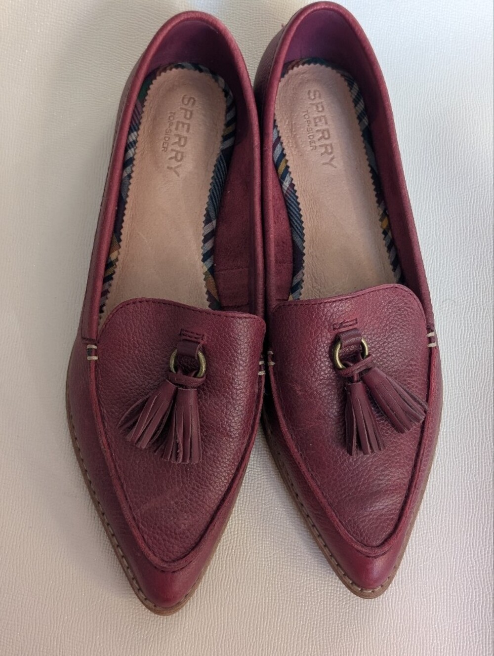 Sperry Women's Wine Tassel Pointed Loafers 39 US 8 Comfy Classic